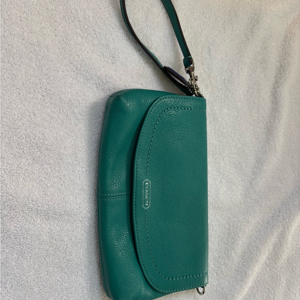 Coach Teal Leather Wristlet Clutch